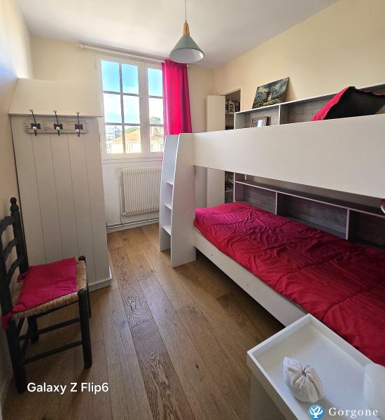 Photo n&deg;8 de :ARCACHON joli T3 vue mer