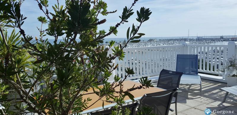 Photo n°9 de :ARCACHON BEAU T2bis  VUE PANORAMIQUE MER GRAND BALCON 3/4 PERS;