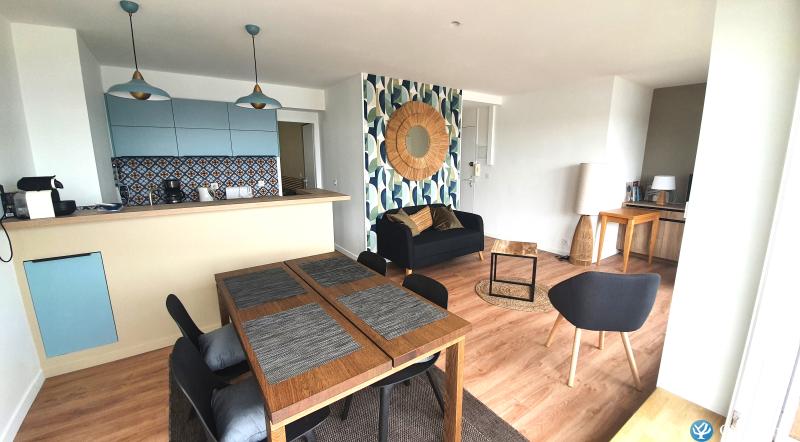 Photo n&deg;6 de :ARCACHON BEAU T2bis  VUE PANORAMIQUE MER GRAND BALCON 3/4 PERS;